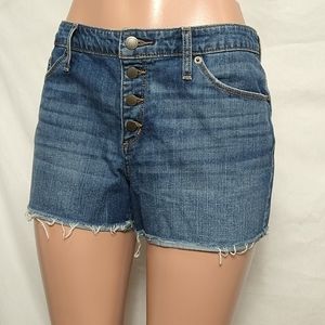 Universal tread NWOT Size 6/28 Hi-rise Shortie